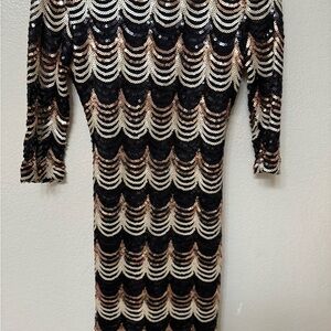 Crystal Doll 1920s Elegant Sequin Wave Pattern cocktail/fapper Dress size S